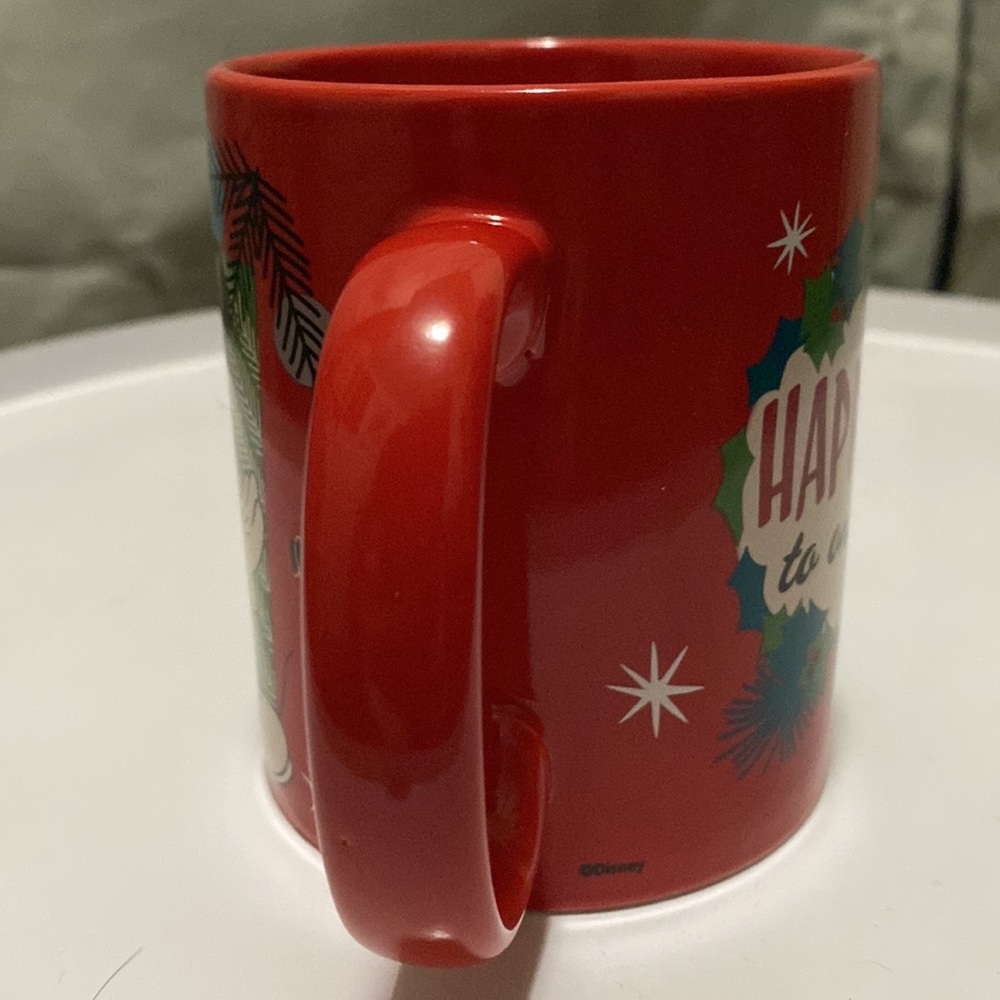 🎄Disney Mickey Mouse “Happiness To One & All” Christmas Theme Mug - Picture 4 of 7